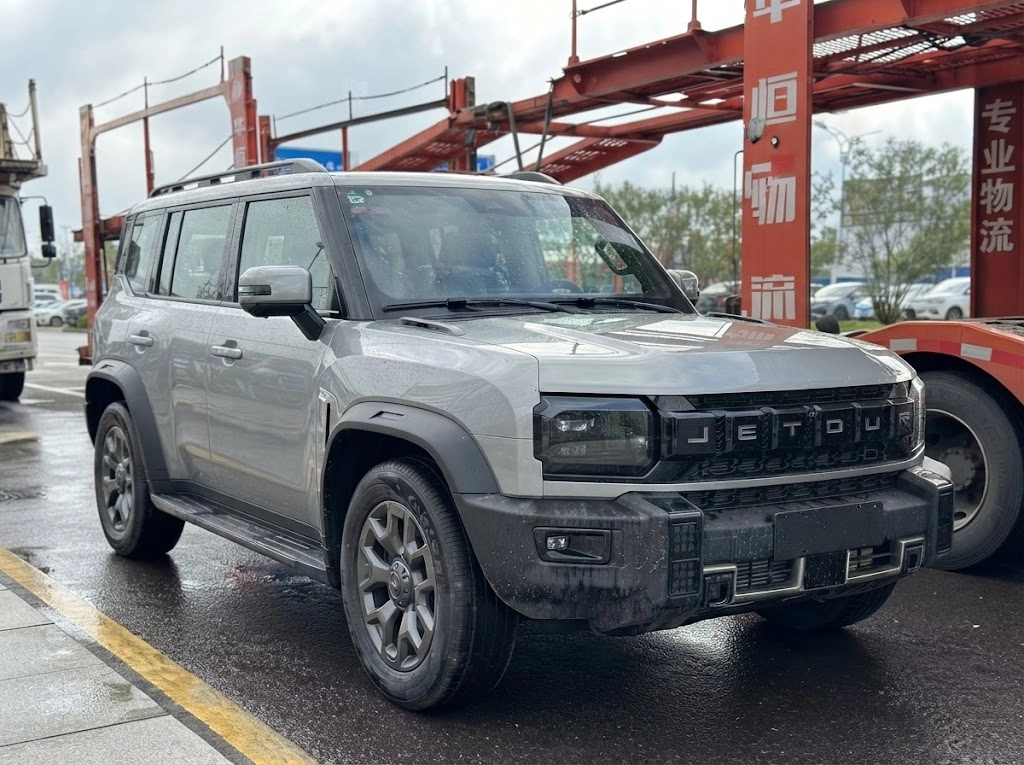 Jettour T2